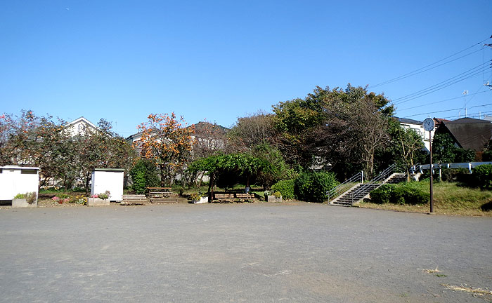 東寺方中央公園