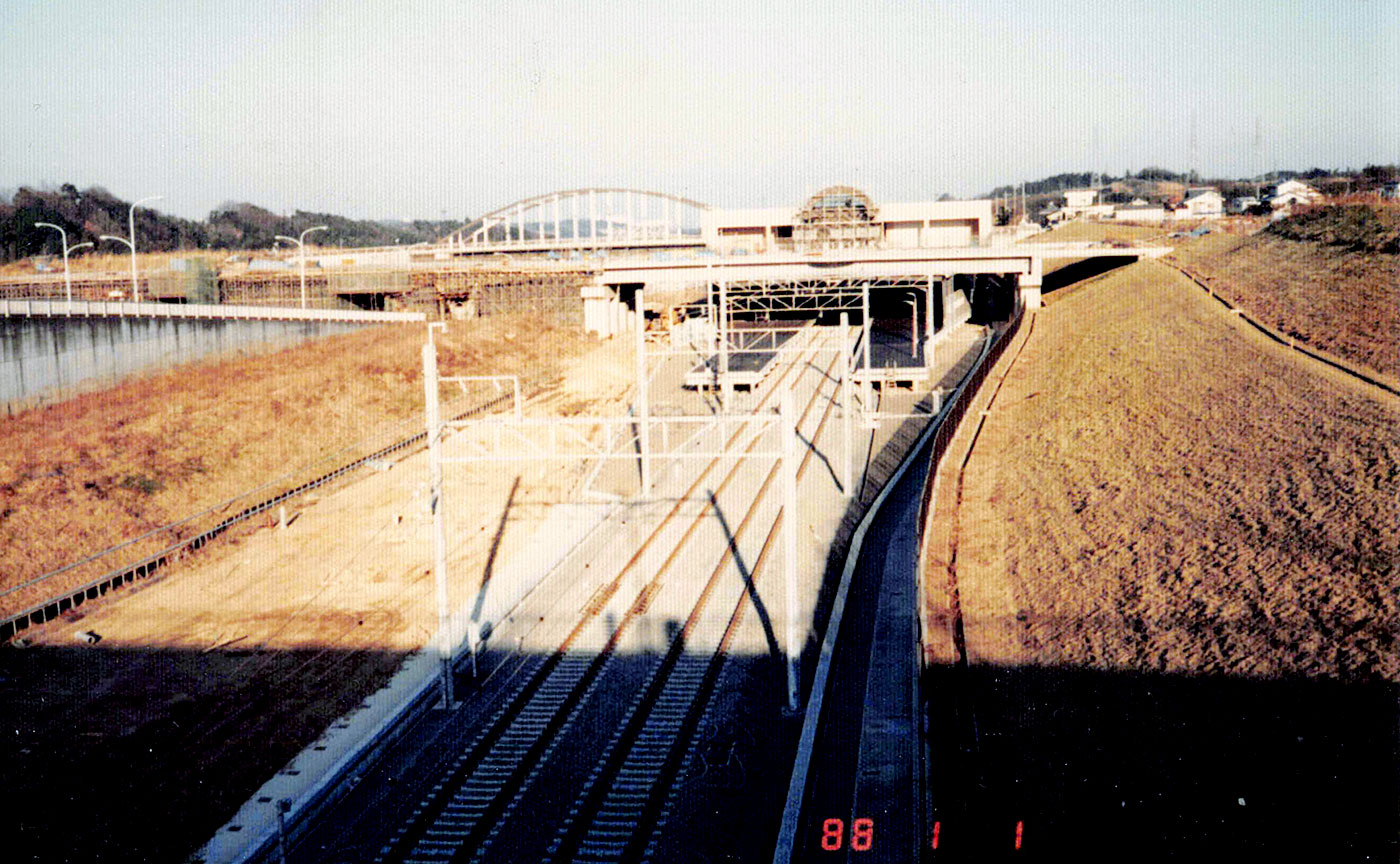 1988年の南大沢駅