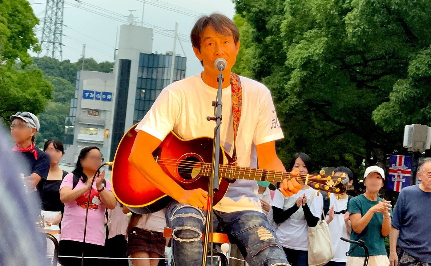 “吉田栄作”多摩センターに登場