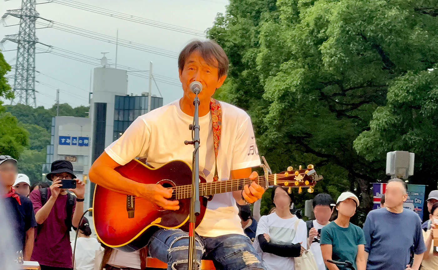 “吉田栄作”多摩センターに登場